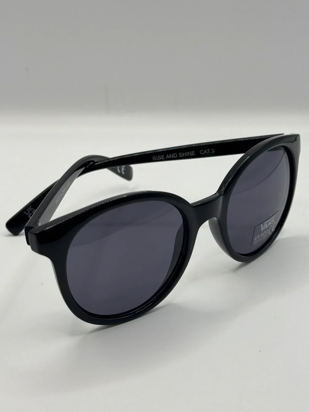 VANS Black Rise And Shine Sunglasses NEW - Picture 2 of 7